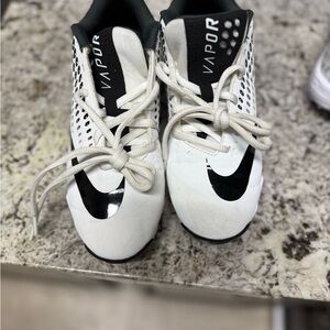 Nike Vapor White and Black baseball cleats